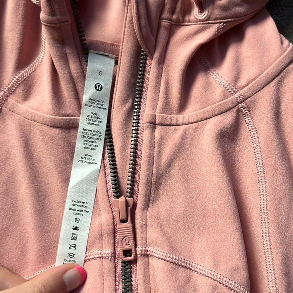 Lululemon Define Jacket - Hooded, Nulu